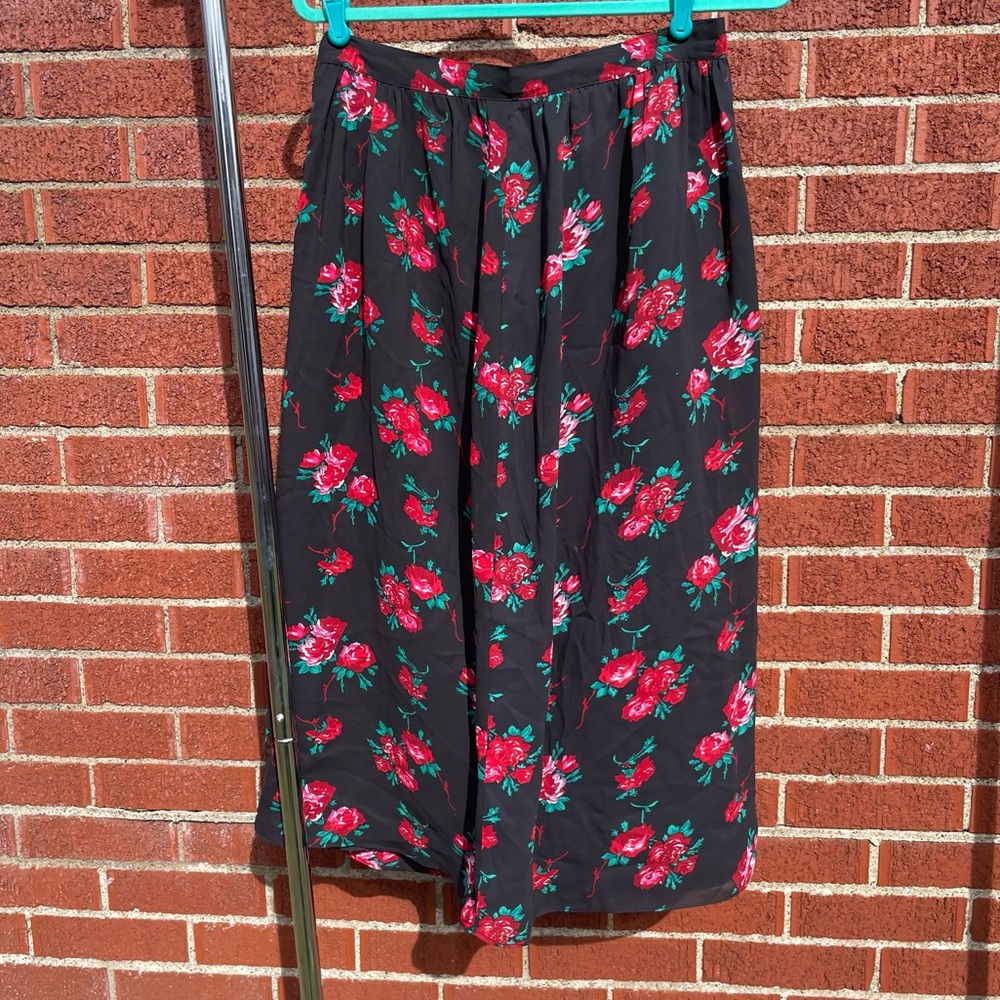 Vintage Rose black CottageCore Grandma Flowy Midi Skirt with Red Rose flowers